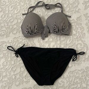 Bikini 36DD / L bottom